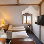 グリューナー バウム 3*