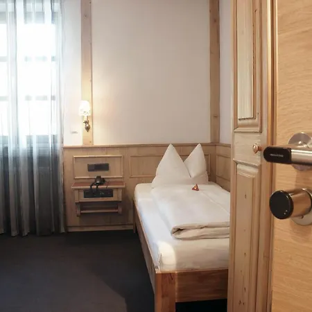 Hotel Gruener Baum