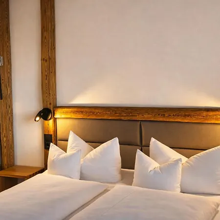 グリューナー バウム ホテル