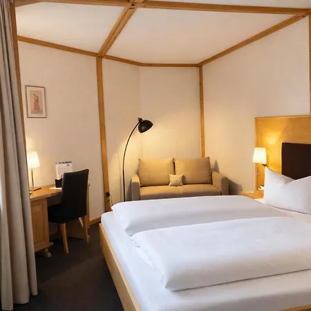 Gruener Baum 3* Würzburg