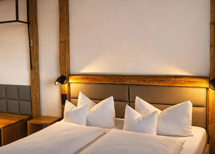 Gruener Baum Hotel