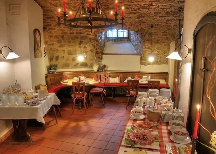 グリューナー バウム ホテル ヴュルツブルク